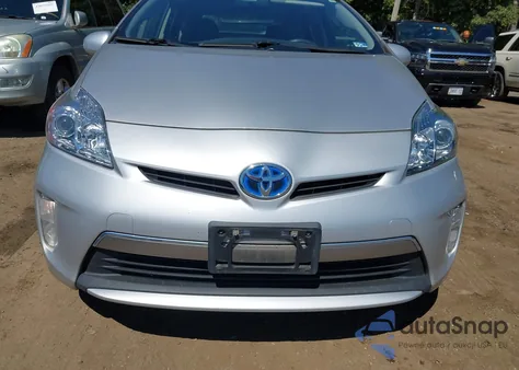 2013 Toyota Prius Plug-In z USA, uszkodzony, nr VIN JTDKN3DP3D3038247